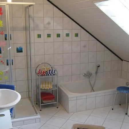 Gemuetliche In Goldhausen Mit Grossem Balkon Und Panoramablick 아파트 코르바흐