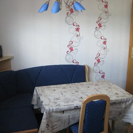 아파트 Gemuetliche In Goldhausen Mit Grossem Balkon Und Panoramablick